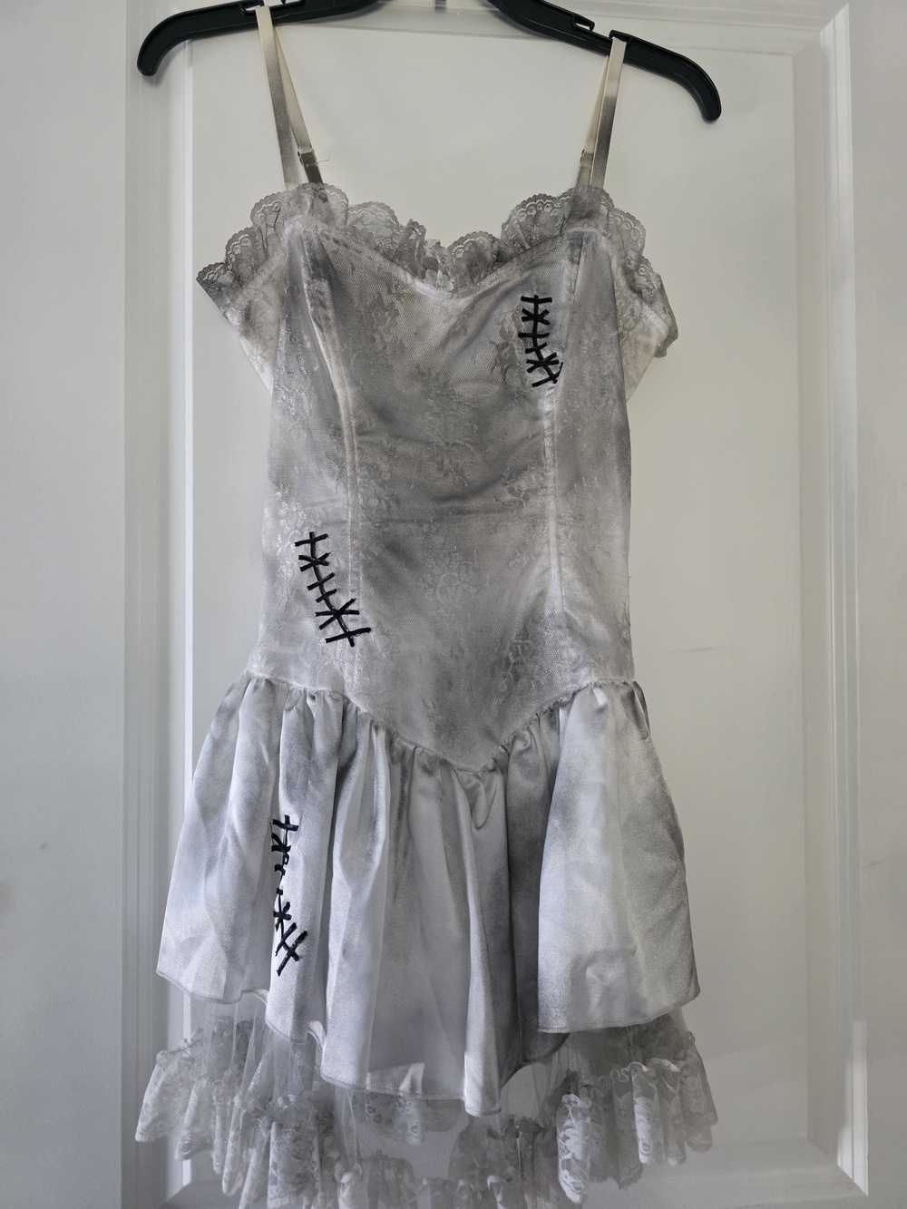 Womens Halloween Zombie Bride Costume